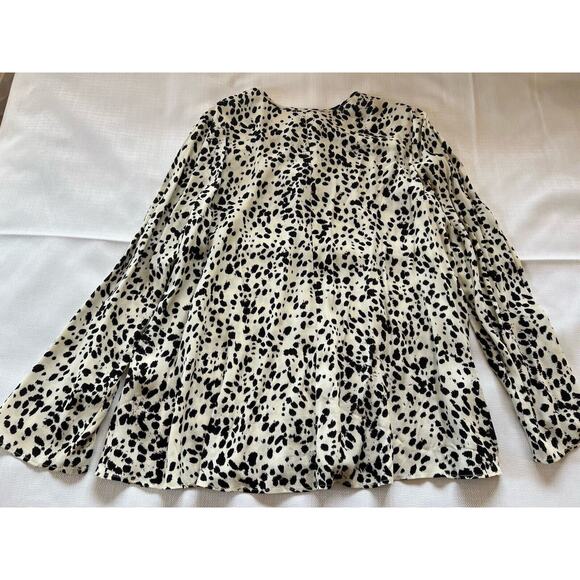 Karen Kane Women’s Long Sleeve Lace Up Cheetah Print Blouse Black Ivory XL - Picture 7 of 10